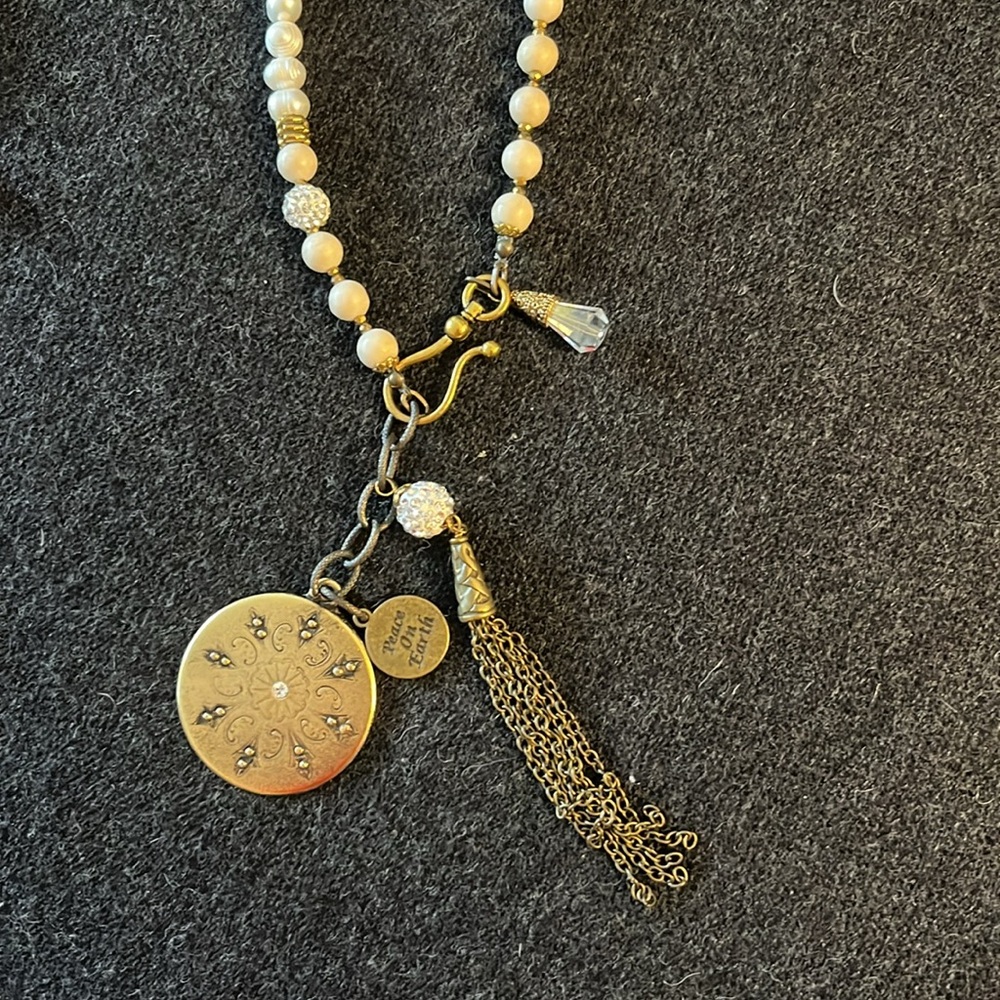 COPY - Turqouise Stone & crystal necklace